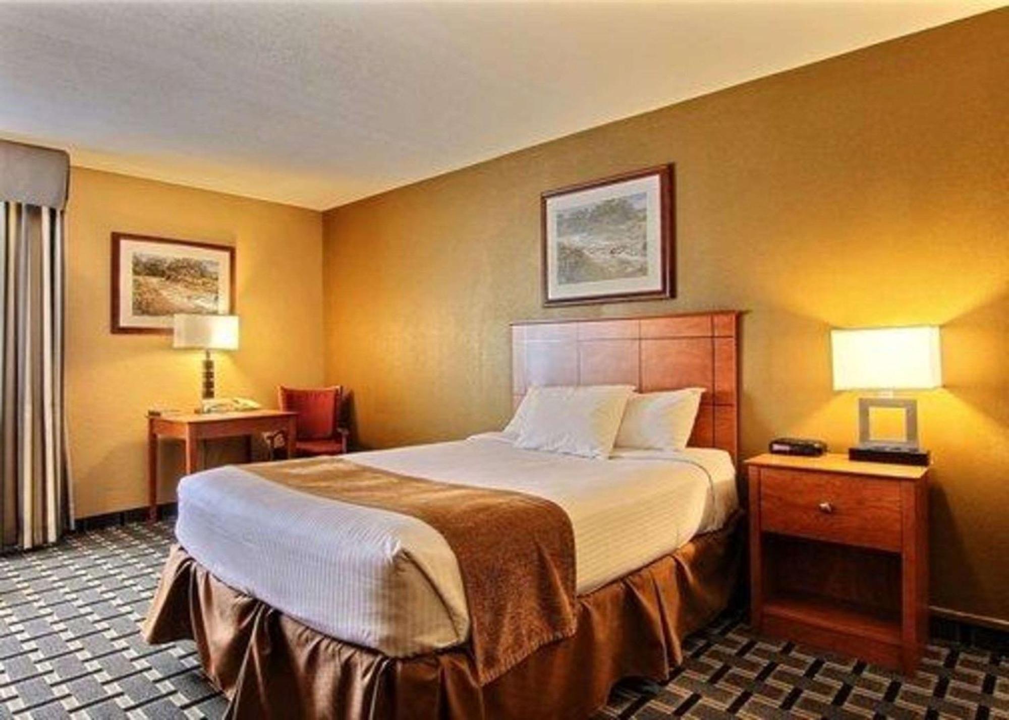 Quality Inn Тіф-Рівер-Фолс Екстер'єр фото